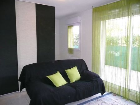 T1 - Photo 4