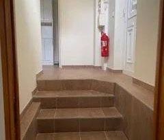 Appartement F1 meublé à 5 minutes à pied de la gare RER A de Sartro... - Photo 2