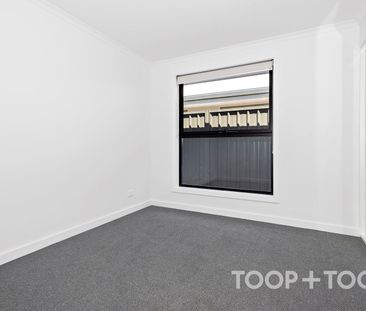 Modern & Flexible Living in a Fantastic Location! - Photo 2