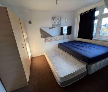 1 bedroom property to rent - Photo 5