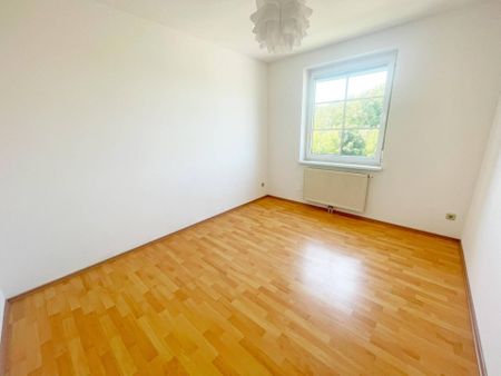 Geförderte 3 Zimmerwohnung mit Balkon! - Photo 2
