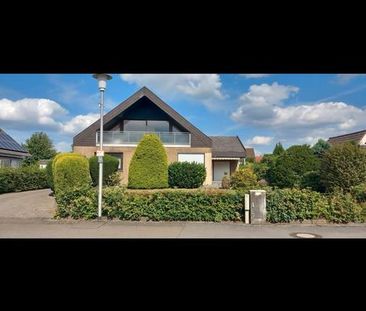 Großzügige DG-Wohnung mit Balkon, Garage & Gartennutzung - Photo 3