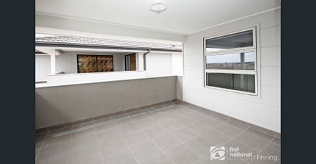 Brand-New Double-Storey Home in a Prime Location - Photo 5