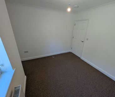 3 bedroom apartment to rent - Photo 5