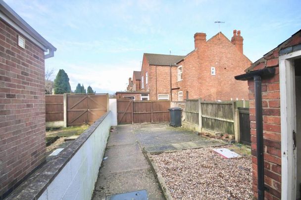 2 bedroom terraced house to rent - Photo 1