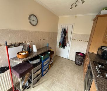 4 Bed Terraced House, Oldfield Road, CV5 - Photo 5