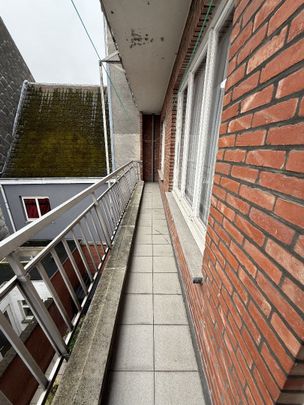 Ruim appartement te huur met 2 slaapkamers op een TOPlocatie te Lier! - Foto 1