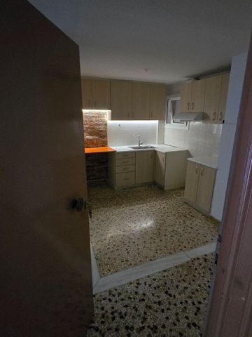 Διαμέρισμα για ενοικίαση - Αγιοι Ανάργυροι, - Photo 2