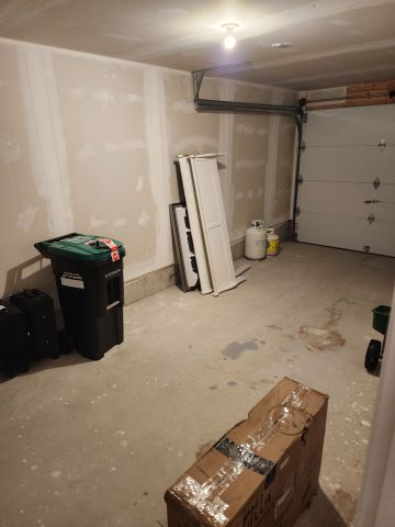 For Lease - 27 Wagon Lane, Barrie, Ontario - Photo 3