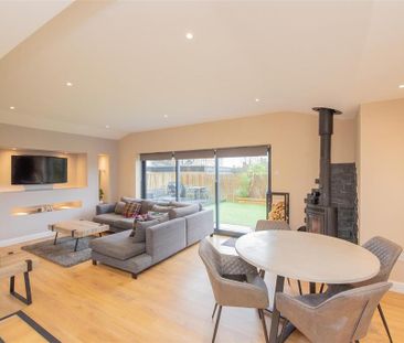 3 bedroom semi-detached house to rent - Photo 2