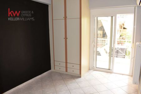 Studio/Γκαρσονιέρα για ενοικίαση - Λάρισα, - Φωτογραφία 2