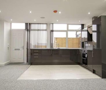 Crockhamwell Road, Woodley, Reading, RG5 - Photo 6