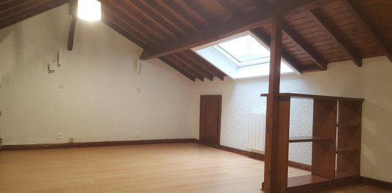 Location Appartement 3 pièces 71m² - Photo 2