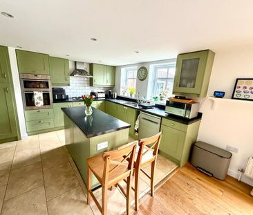 5 bedroom detached house to rent - Photo 5