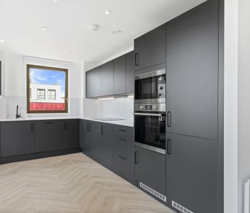3 bedroom penthouse to rent - Photo 6
