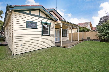 TIMELESS STYLE, MINIMAL MAINTENANCE - Photo 2