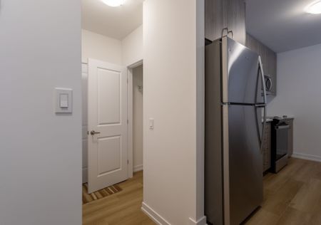 For Lease - 70 Kenesky Drive Unit# 14, Hamilton, Ontario - Photo 4