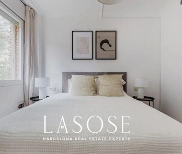 Apartment 230m² with garage to rent in Sarrià, Barcelona - Photo 3