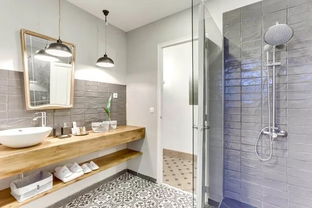 Carrer dAragó, Barcelona, Catalonia 08011 - Photo 1