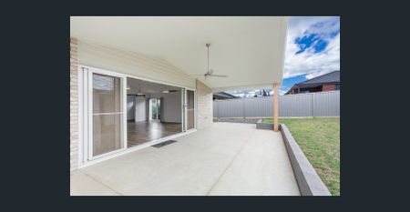 AMAZING 4 BEDROOM HOME ALFREDTON - Photo 4