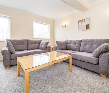Glengall Road, Woodford Green, IG8 - Photo 1