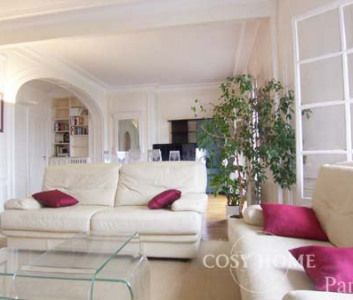 Appartement • La Plaine des Sablons - Photo 4