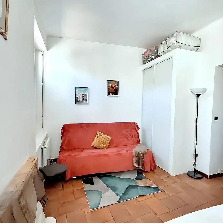 Location Appartement 1 pièce 17m² NIMES 30000 - Photo 1