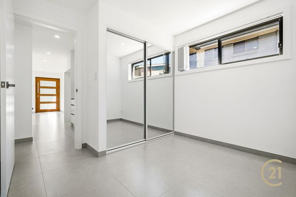 Apply Now - Century 21 &vert; the Paramount Group - Photo 1