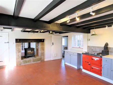 Northwood Villa Farm, Nr Ellesmere. - Photo 2