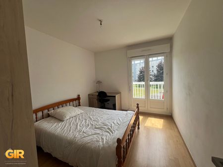 Location Appartement 1 pièce 69m² RENNES 35000 - Photo 2