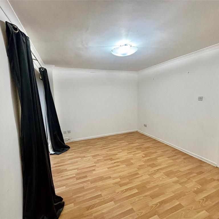 1 bedroom property to rent - Photo 1