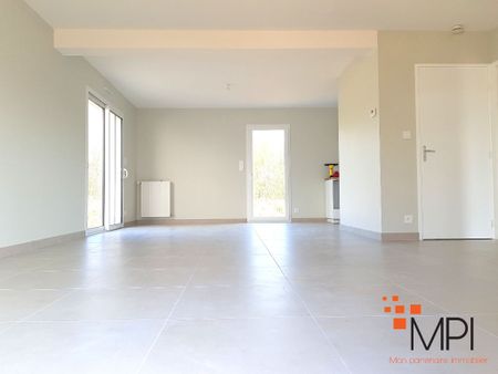 Location Maison 6 pièces 102m² - Photo 3