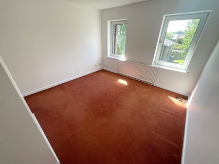 St. Austins Court, NG4, Nottingham - Photo 3