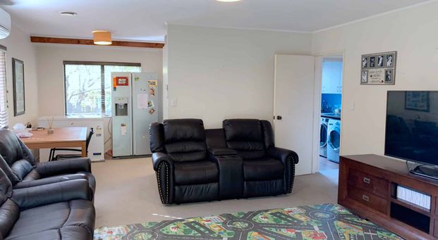 Lovely 3 bedroom family home in Bayview - Photo 1