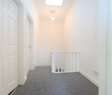 1 Bedroom Apartment - Photo 3