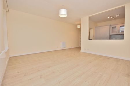 1 bedroom flat to rent, - Photo 3