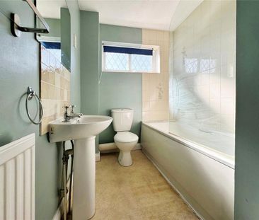 2 bedroom terraced house to rent - Photo 5