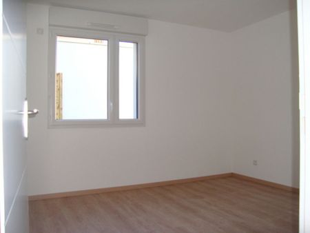 Appartement T3 69.40m² - Centre-ville Sainte Luce Sur Loire - Photo 3