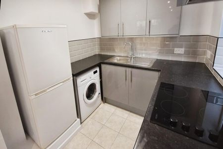 1 bedroom apartment to rent - Photo 2