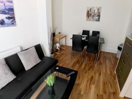 1 Bedroom Apartment - Photo 3
