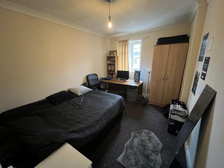 5 bedroom house to rent - Photo 4