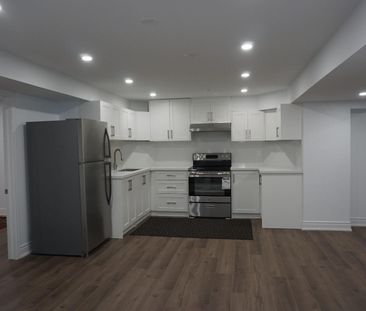 For Lease - 3165 Owls Foot Drive, Mississauga, Ontario - Photo 2