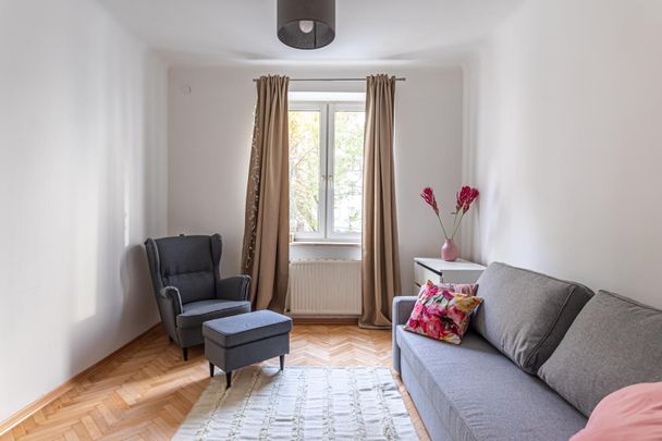 2 pokojowe mieszkanie przy Pl. Zbawiciela - Photo 1