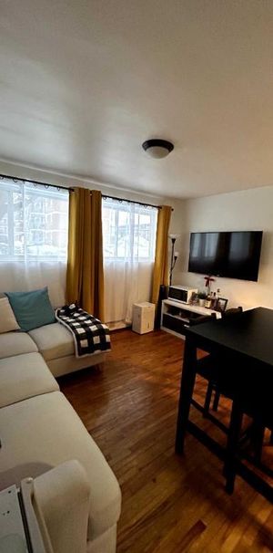 3 1/2 semi-meublé Ste Foy - Photo 1