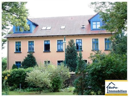 Helle 3- Raumwohnung im Herzen der Uckermark zu vermieten + Gartenmitbenutzung + Balkon + PKW-Stellplatz - Photo 3