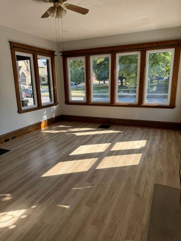 For Lease - 266 Dalhousie Street Unit# Main, Brantford, Ontario - Photo 3