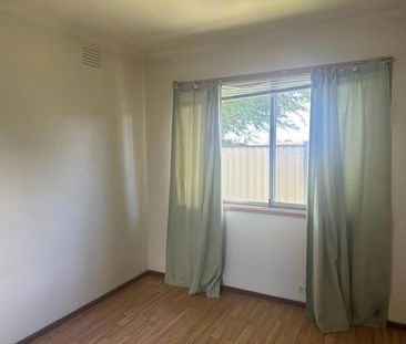 3 BEDROOM HOME - Photo 3