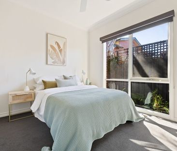 3/26 St Huberts Road, Carnegie VIC 3163 - Townhouse For Rent | Domain - Photo 4