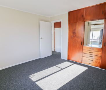 TWO BEDROOM UNIT IN QUIET LOCATION - Photo 2