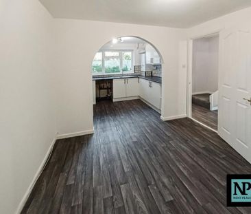 3 bedroom terraced house to rent - Photo 2